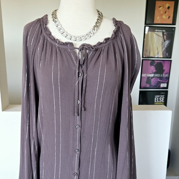 Torrid Crinkle Gauze With Lurex Peasant Blouse 5X - Picture 5 of 14